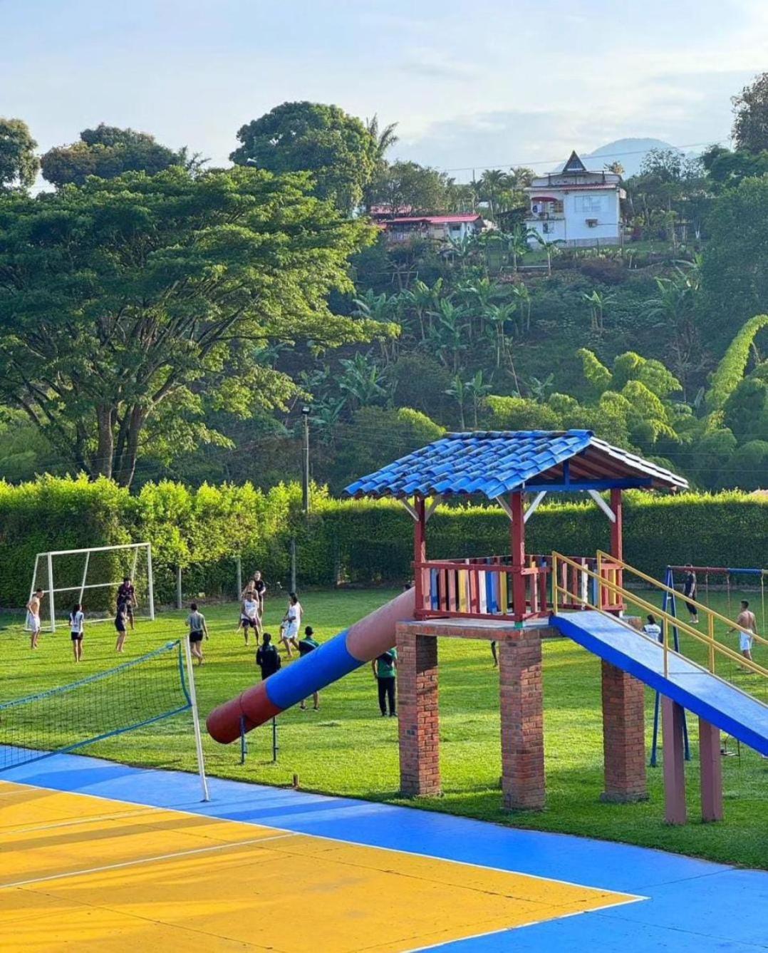 Hotel Villa Monaco Pereira Exterior foto